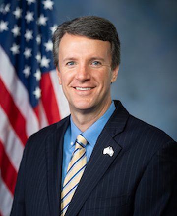Official portrait of Ben Cline
