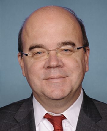 Official portrait of James P. McGovern