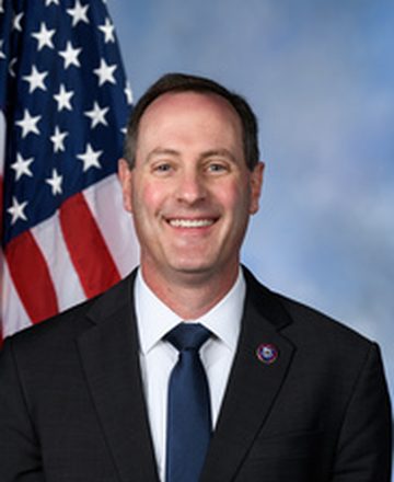 Official portrait of Tracey Mann