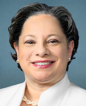 Official portrait of Jennifer L. McClellan