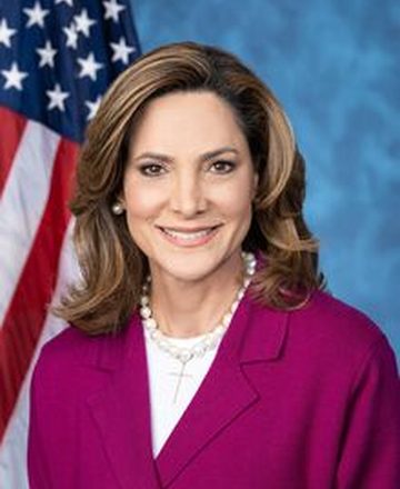Official portrait of Maria Elvira Salazar