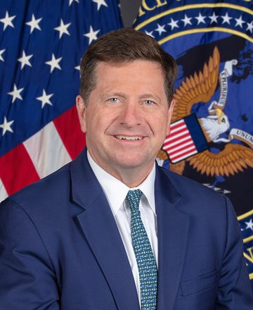 Official portrait of Jay Clayton